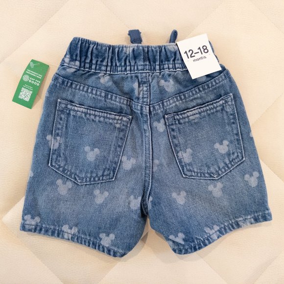 GAP NWT 12-18m Disney Mickey Mouse Denim Shorts - Picture 2 of 2